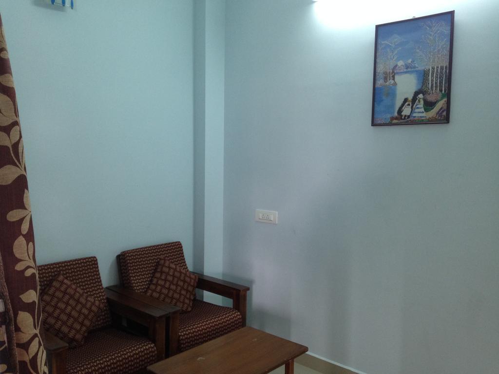 Oyo 4355 Goodland Inn Chennai Exterior photo